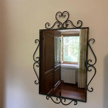 Podere Rondinaio Bed & Breakfast 2*