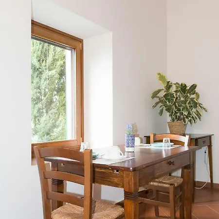 Bed & Breakfast Podere Rondinaio